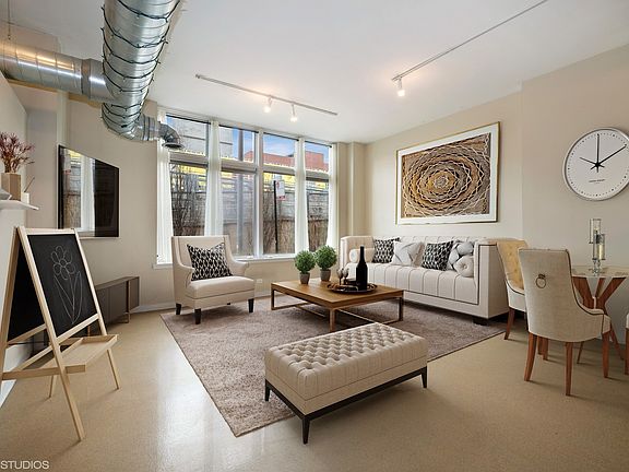 4th image of 2418 W Bloomingdale Ave APT C3