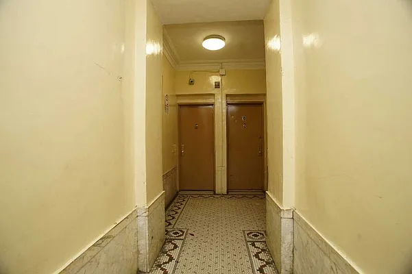 Rented by Norman Raindel, LREB | media 9