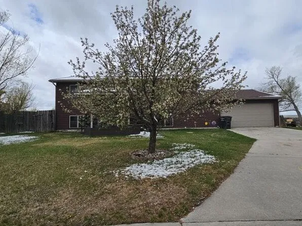 328 Willow Creek Dr, Wright, WY 82732