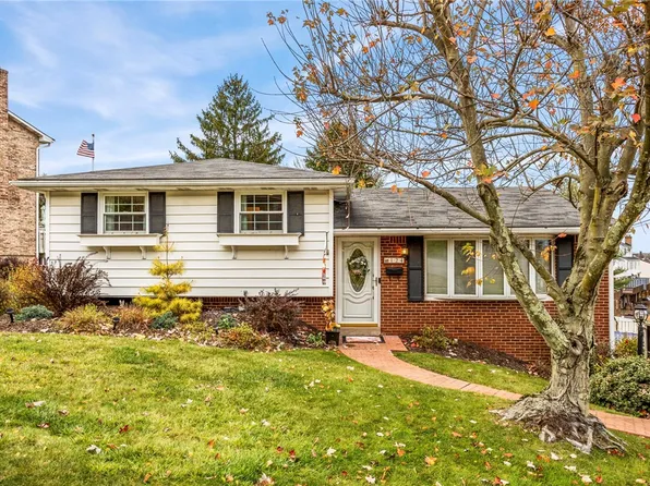 124 Greenwood Dr, Canonsburg, PA 15317