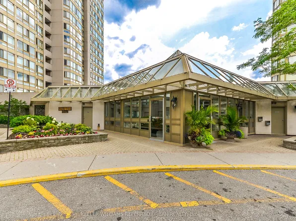 3231 Eglinton Ave E #1006B, Toronto, ON M1J 3N5