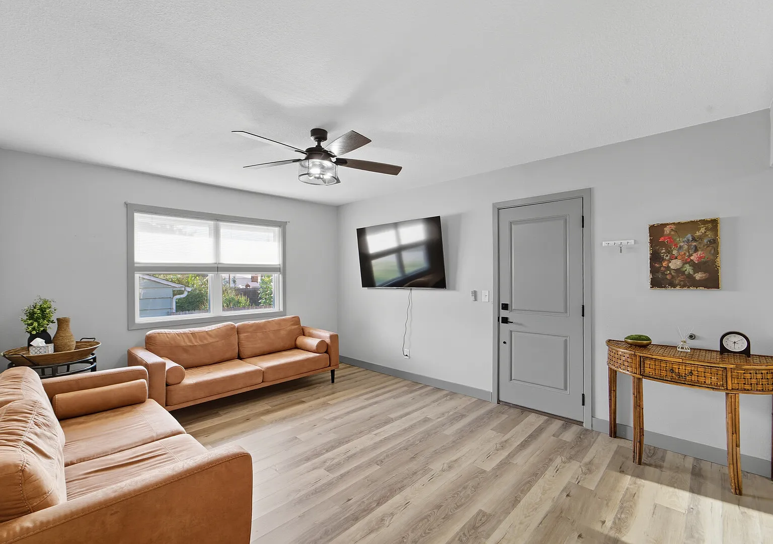 Peaceful, Cozy Living in Bright, Spacious 2BR/Perfect for Professional — Photo 1