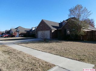 2438 W New Orleans St, Broken Arrow, OK 74011