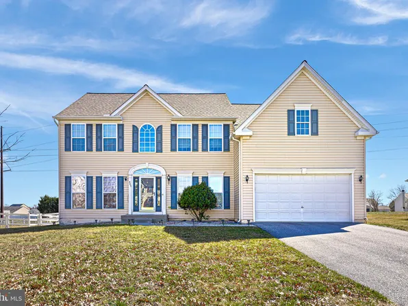 805 Ridge Ct, Middletown, DE 19709