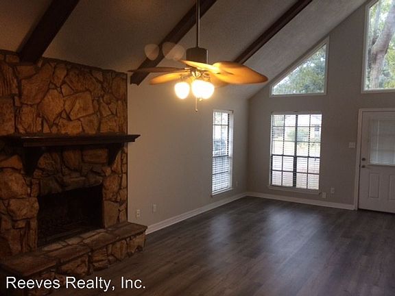 2nd image of 5539 Plantation Oaks Dr