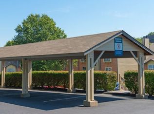 Westchase Apartments, Saint Louis, MO 63141