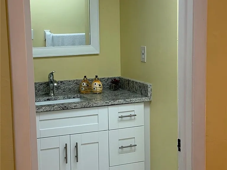 7123 Penner Ln #7 — Photo 12