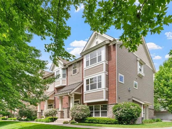 8451 Emery Pkwy N, Champlin, MN 55316