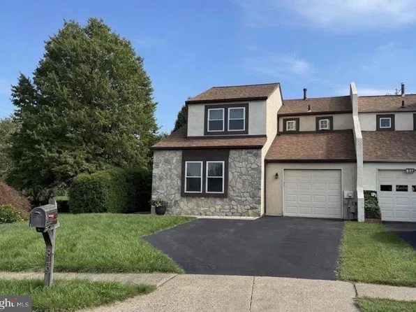 849 Thoreau Ct, Warminster, PA 18974