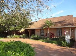 2251 NE Pinecrest Lakes Blvd, Jensen Beach, FL 34957