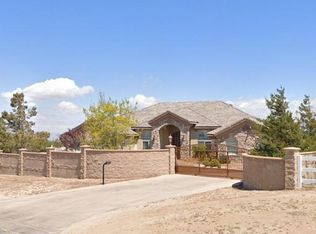 8335 Aster Rd, Oak Hills, CA 92344