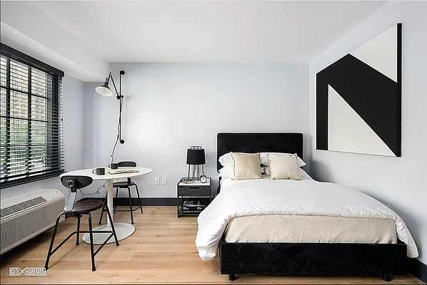 Rented by VRE | media 3