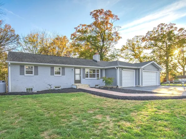 42495 Spinks Ferry Rd, Leesburg, VA 20176