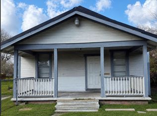 1335 15th St, Port Arthur, TX 77640
