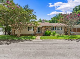 112 Orange Ln, Oak Ridge, TN 37830