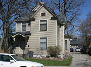 366 Woodmere Ave SE #1, Grand Rapids, MI 49506