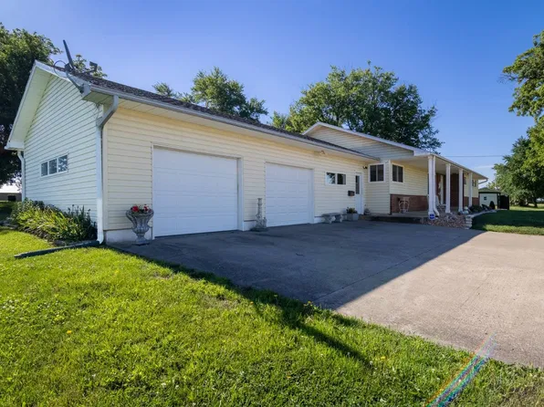 11051 NE Highway 69, Cameron, MO 64429