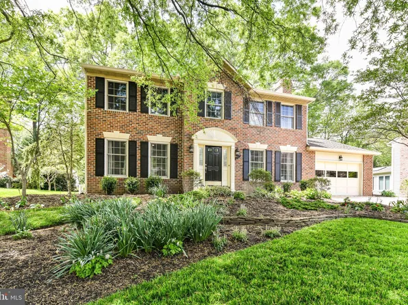 8228 Stacey Rd, Alexandria, VA 22308