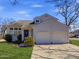 514 Avon Rd, Pine Beach, NJ 08741