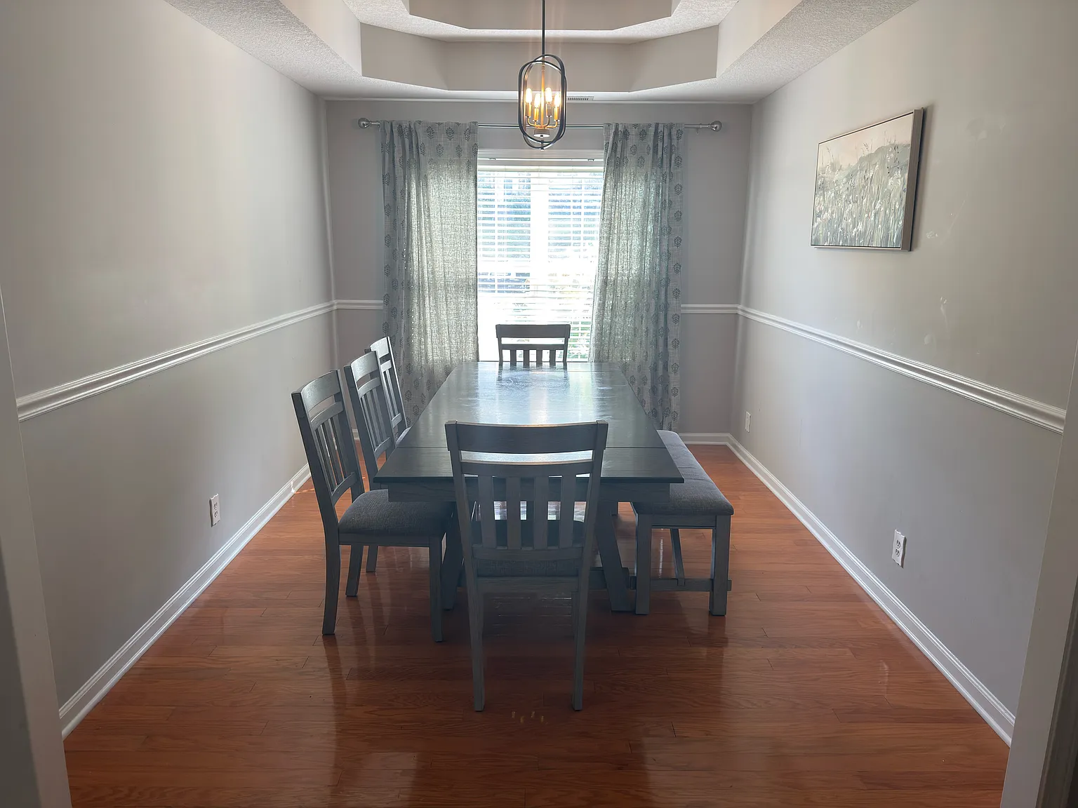 5 bed, 2598 sqft, $2,900 — Photo 4