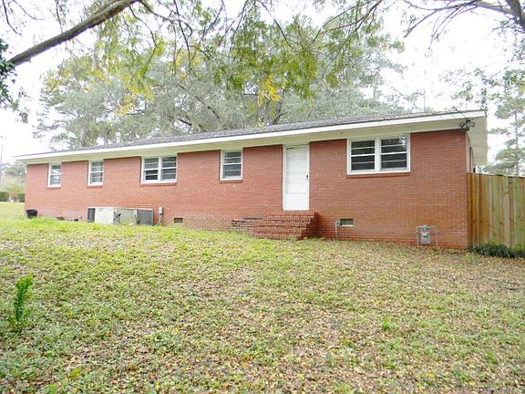 5th image of 2 Wilkes Cir