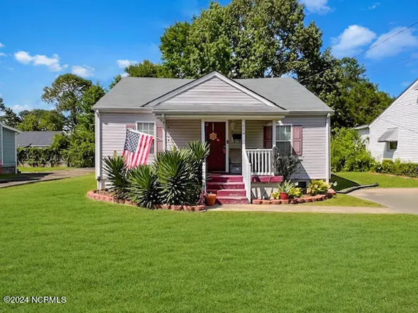904 Bartlett Avenue, Elizabeth City, NC 27909