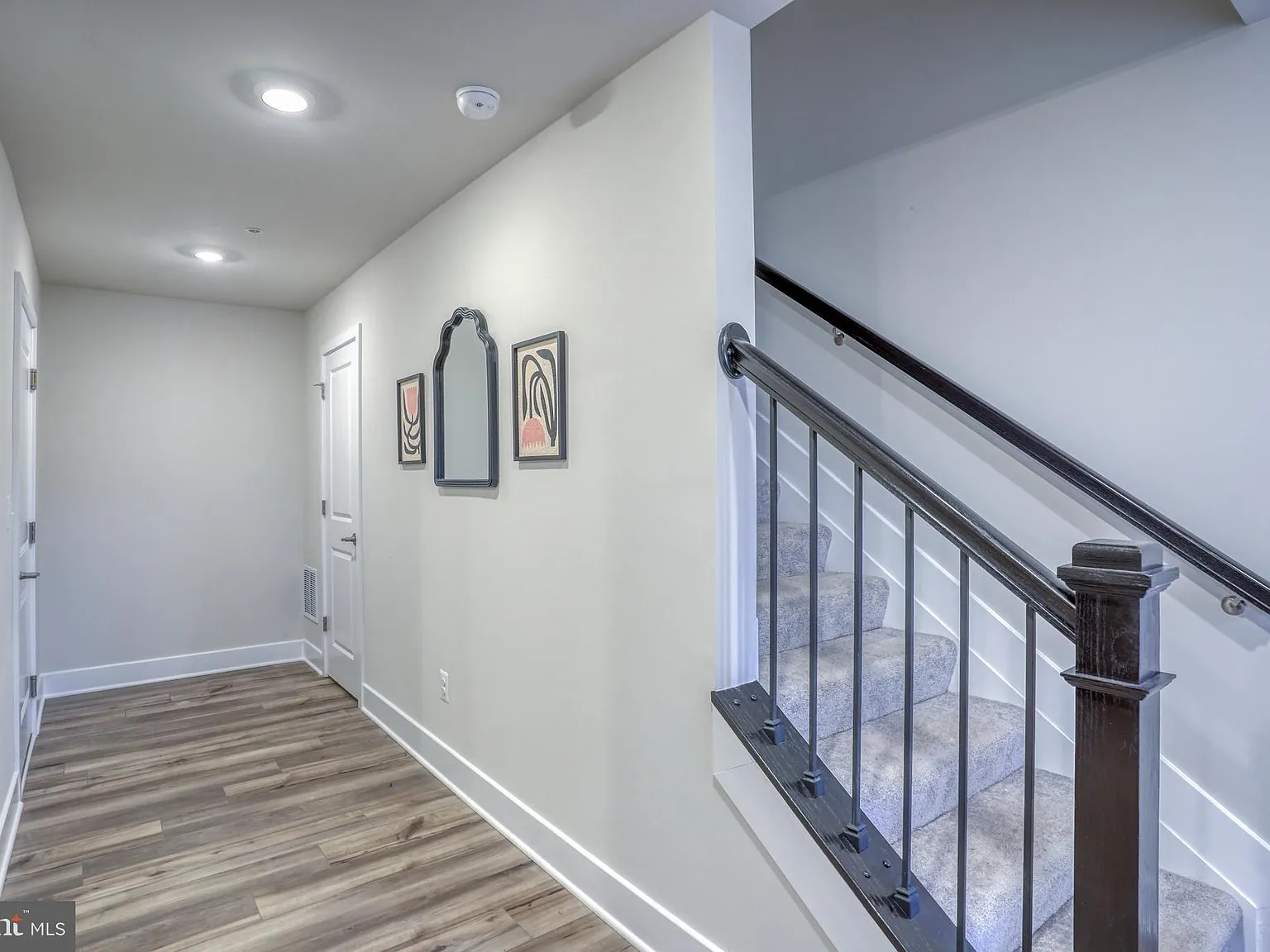 4 bed, 3.5 bath, 2467 sqft, $4,000 — Photo 4