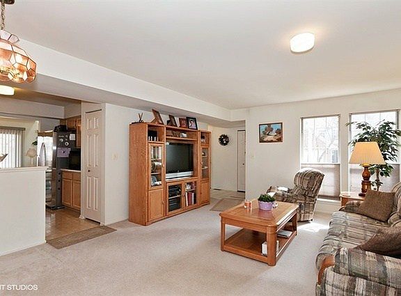 5th image of 2140 Aberdeen Ct
