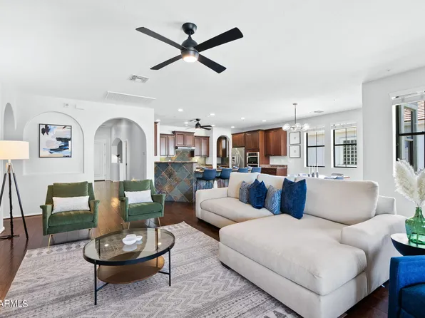 3132 E AGRITOPIA Loop N, Gilbert, AZ 85296