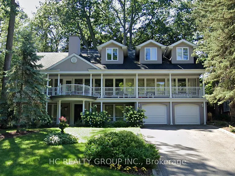 32 Edenbrook Hl #2 — Photo 1