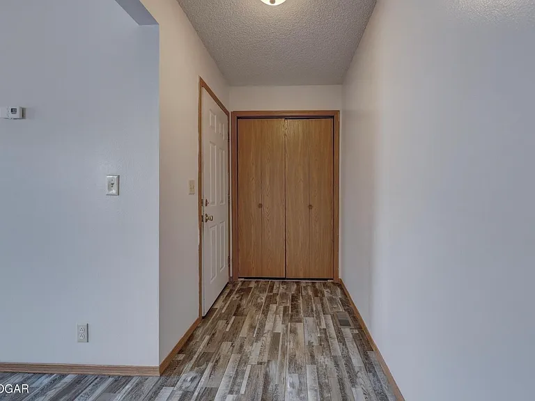 3217 N Range Line Rd #D — Photo 6