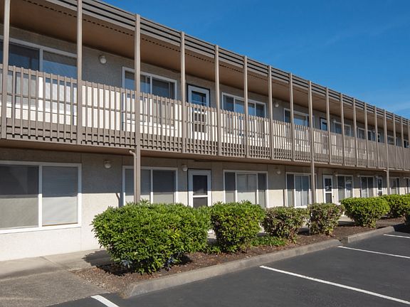 Explore Palisades Apartments