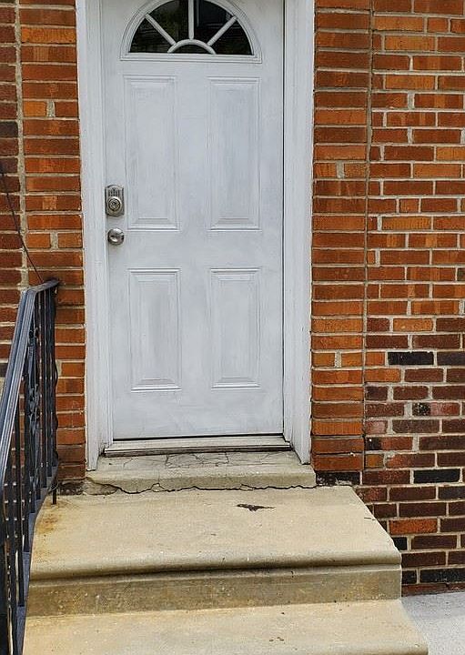 1st image of 3860 Haverford Ave Side 2
