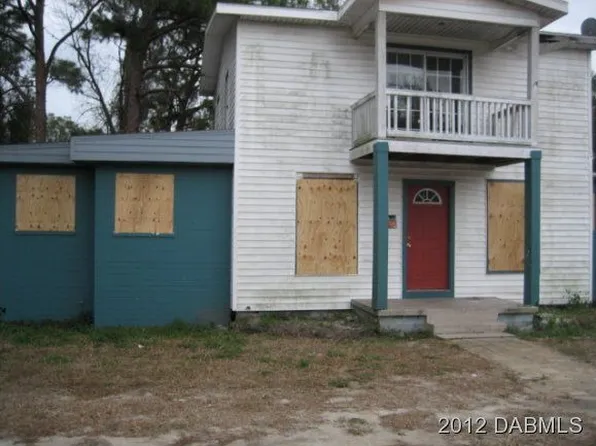 108 E Pine Bluff St, Edgewater, FL 32132