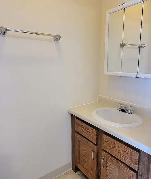 203 Bowman Ln #1-10 — Photo 6