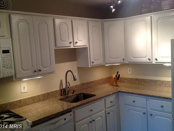5th image of 4620 N Park Ave APT 1501E