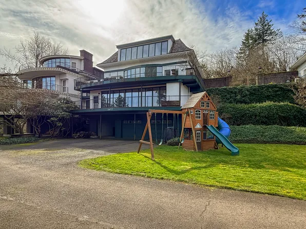 3611 SW Humphrey Blvd, Portland, OR 97221