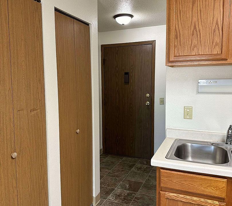 2nd image of 1502 Dakota Dr N #20