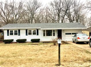 1063 S Gelven Ave, Springfield, MO 65804