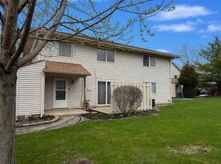 2338 Carnation Dr #1, Crest Hill, IL