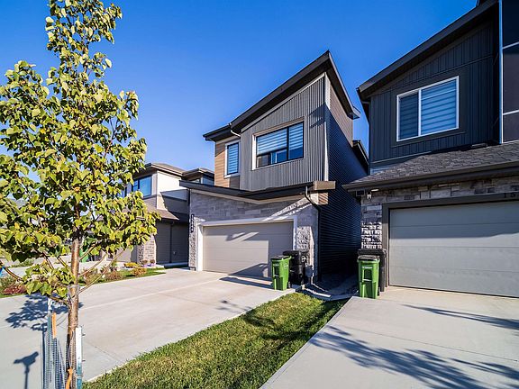 2nd image of 15844 25th Ave SW