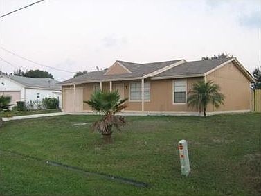 1st image of 1006 SW Estaugh Ave