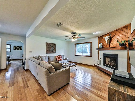 5th image of 2460 Deerwood Acres Dr