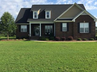 433 Chrislyn Dr, Gadsden, AL 35901