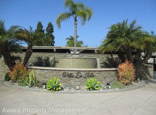 8536 Via Mallorca UNIT E, La Jolla, CA 92037