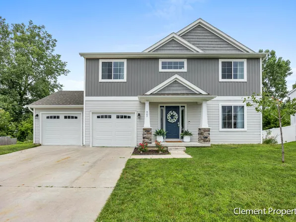 507 Hill Valley Ln, Sparta, MI 49345