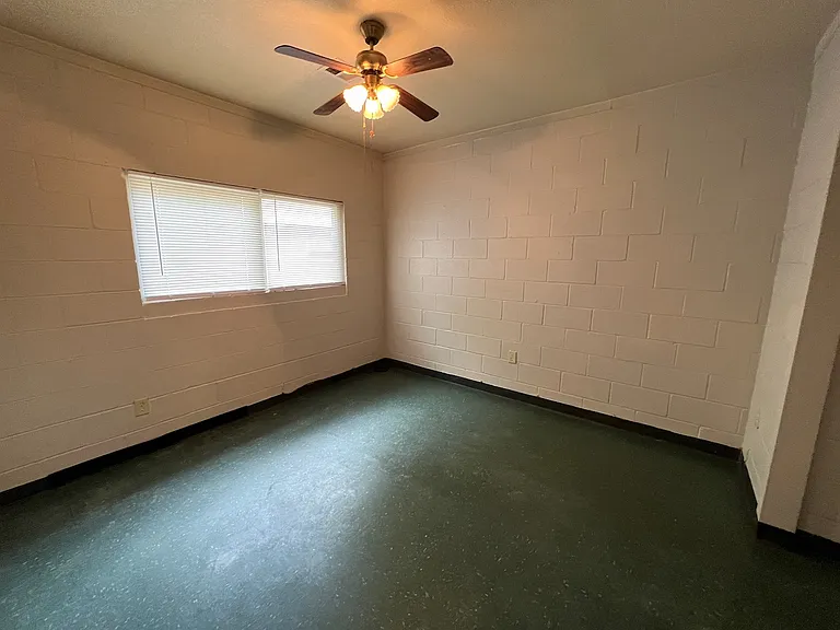 208 Grady Ave — Photo 9