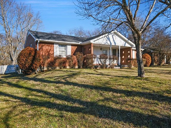 2nd image of 5209 Raywood Ln