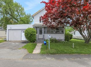 100 Harwich St, Kingston, NY 12401