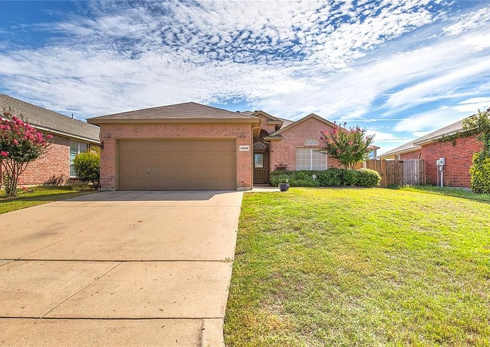 1st image of 10604 Big Oak Dr